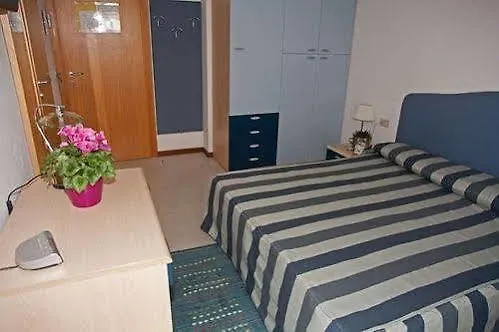 Hotel Sirenetta Lido di Jesolo 4*,  Italy